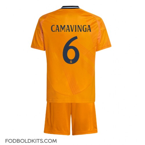 Real Madrid Eduardo Camavinga #6 Udebanesæt Børn 2024-25 Kortærmet (+ Korte bukser)